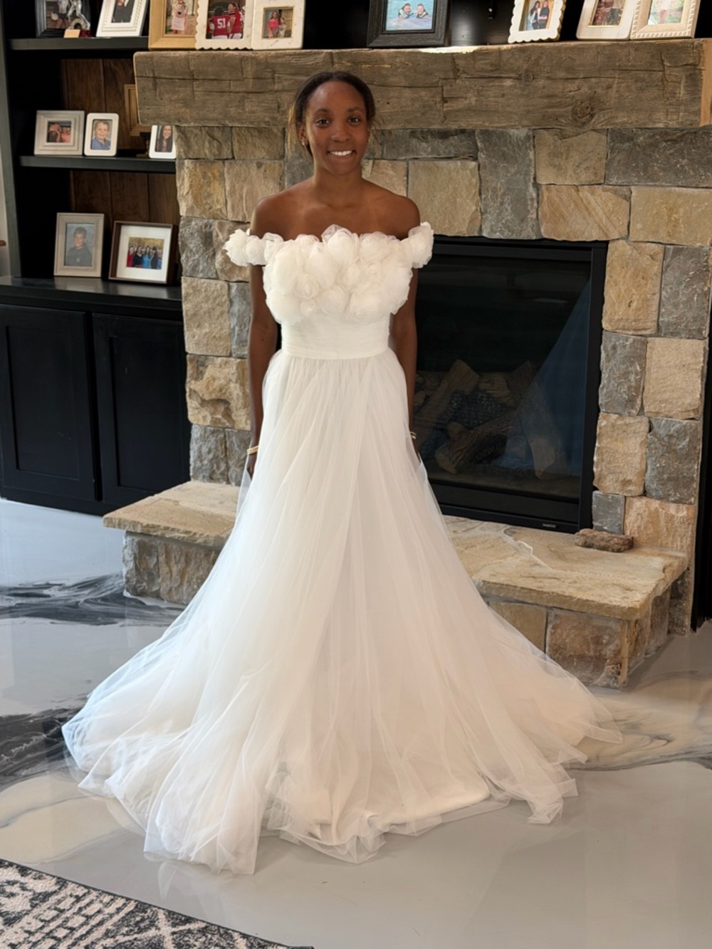 Sherri Hill One of a Kind Sz 2 White Tulle Floral Bodice Gown